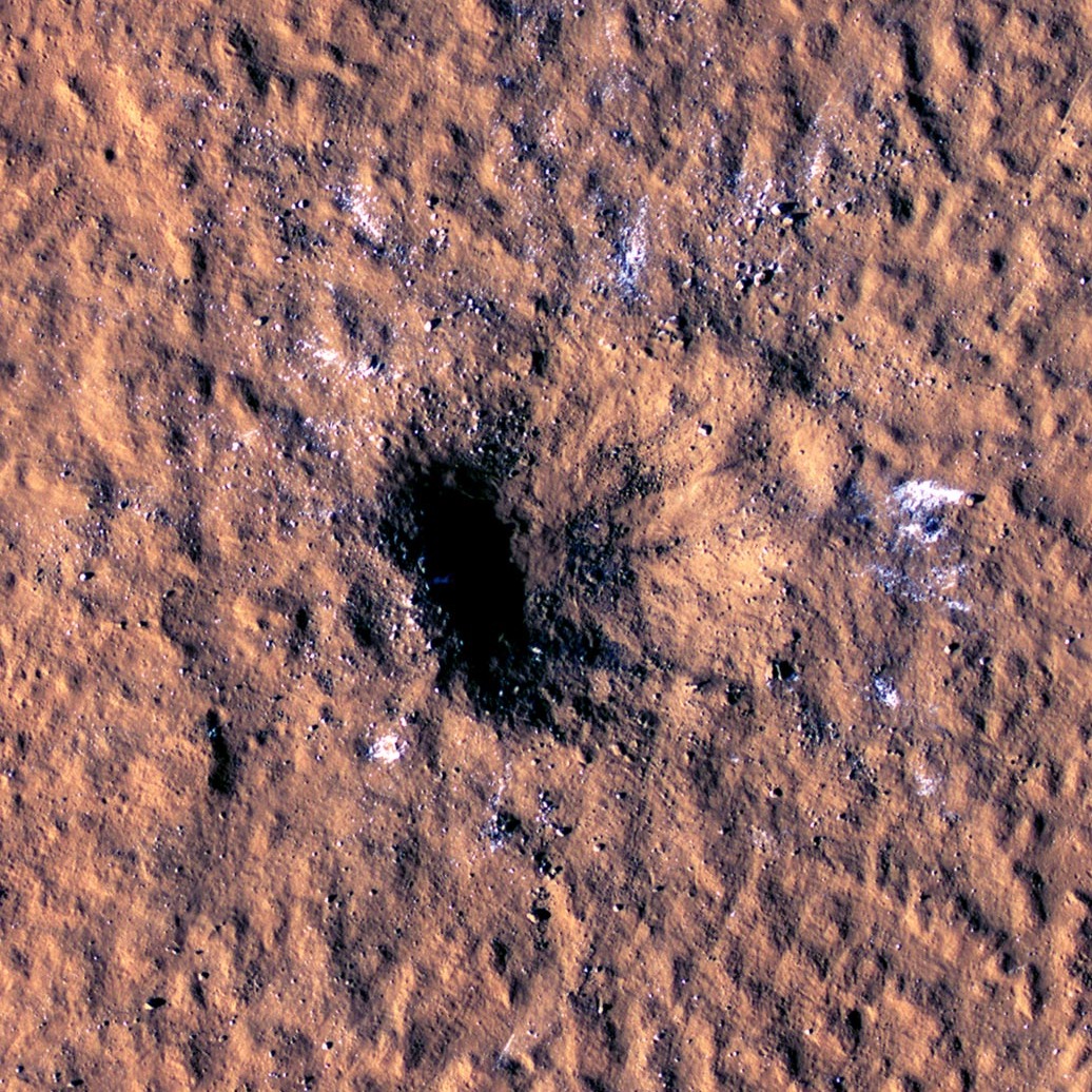 火星偵察軌道衛星（ MRO ）拍攝的新隕石坑照片